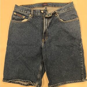 Tommy Hilfiger women cargo shorts size 33